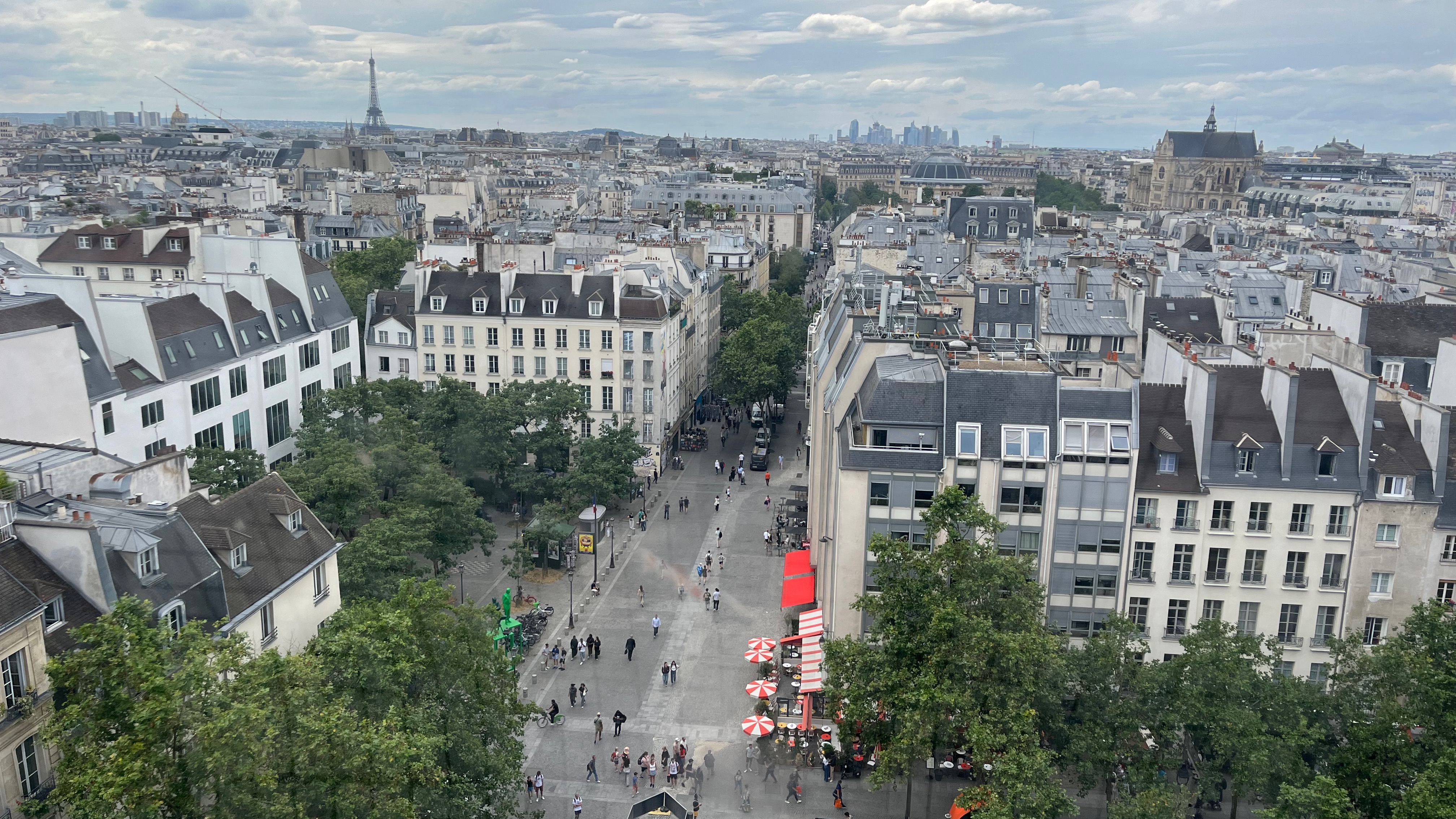 葉月　令和六年〜フランス各地の歴史や文化、建築に触れる旅〜パリ編